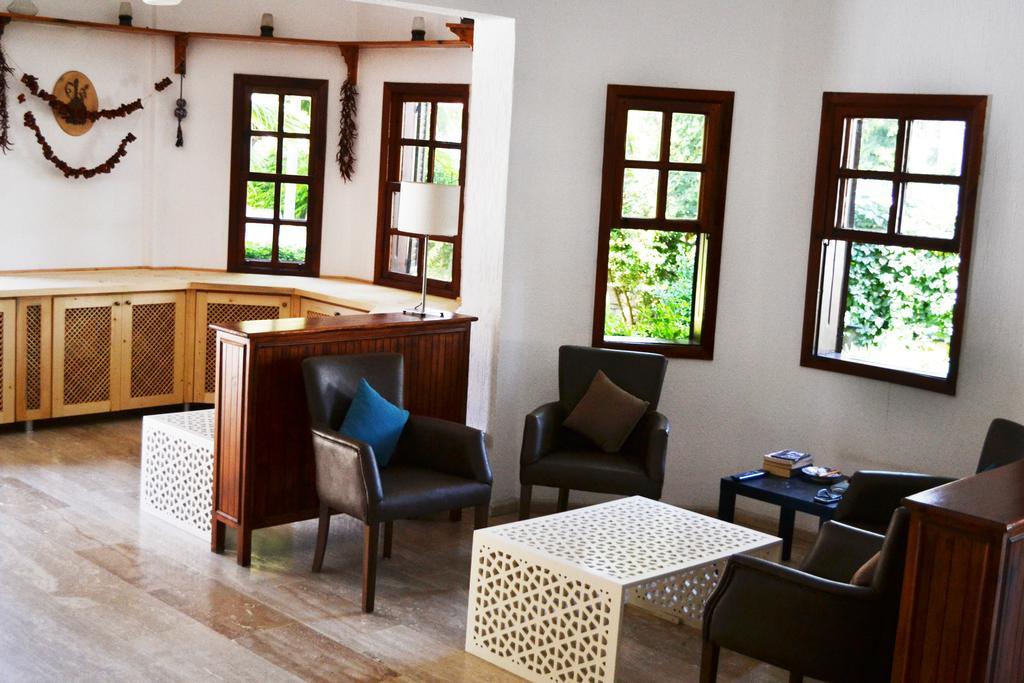 Oskay Hotel Далян Екстериор снимка
