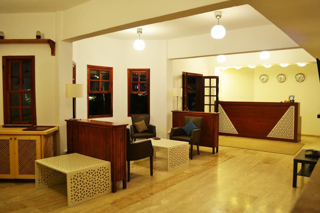 Oskay Hotel Далян Екстериор снимка