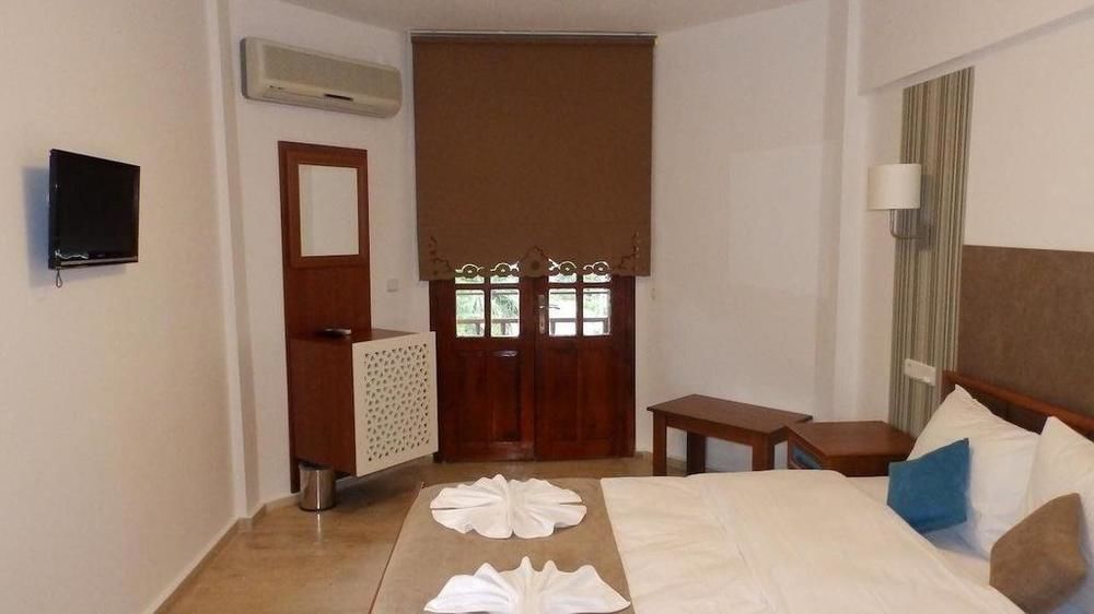 Oskay Hotel Далян Екстериор снимка