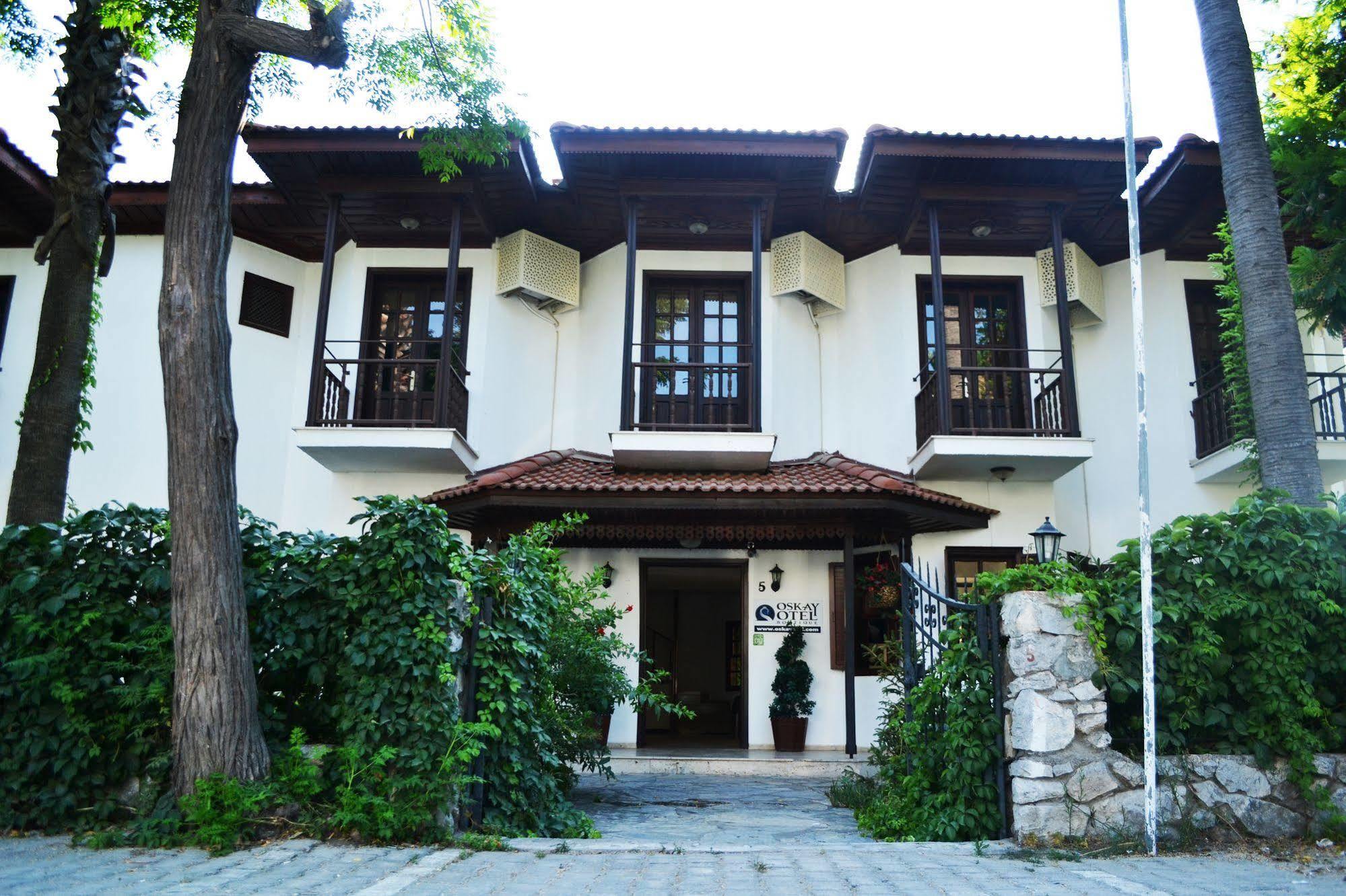 Oskay Hotel Далян Екстериор снимка
